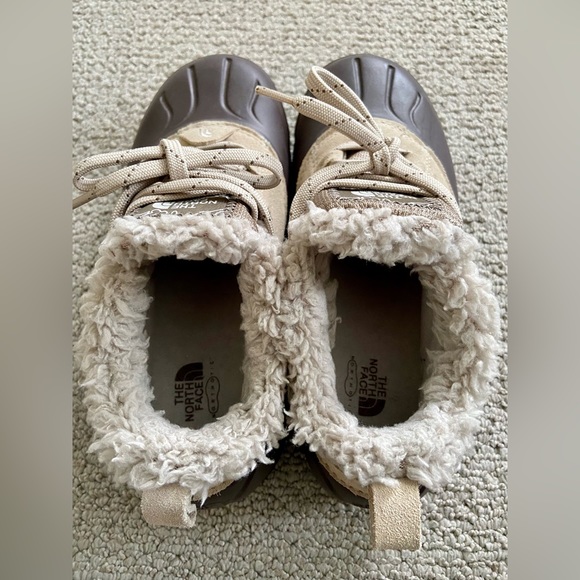 The North Face Women’s Heat Seeker Waterproof Boot - Picture 8 of 13